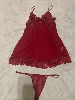 Size large intimates set
